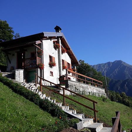 Casa All'Alpe Gaggetto B & B Anzino Kültér fotó